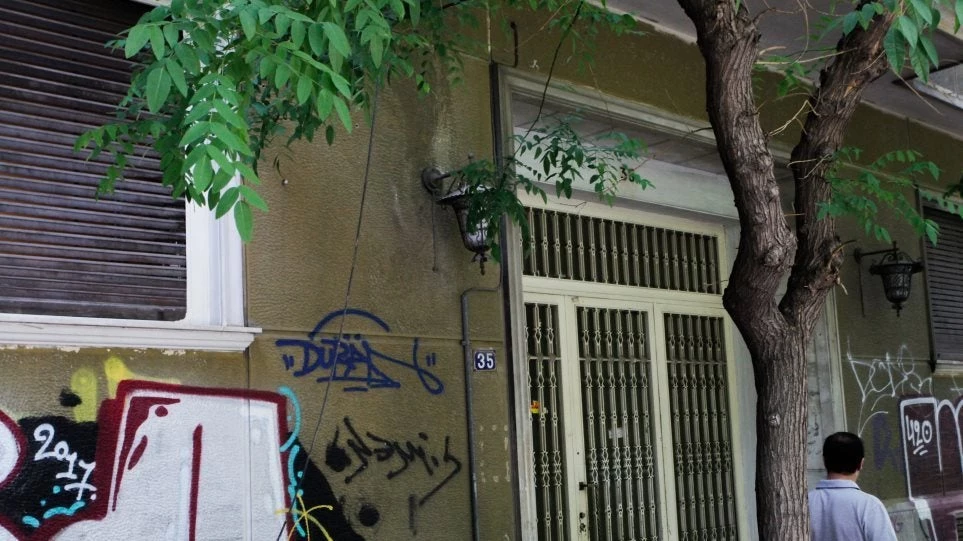Φόνος στον Άγιο Παντελεήμονα: Στα όρια του ακαταλόγιστου ο 80χρονος -Την σκότωσε με το τηλεκοντρόλ και το μαξιλάρι